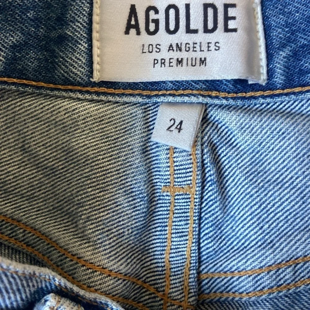 AGOLDE Dee Long Inseam Cut Off Denim Shorts Ricochet Sz 24 100% Cotton A083
